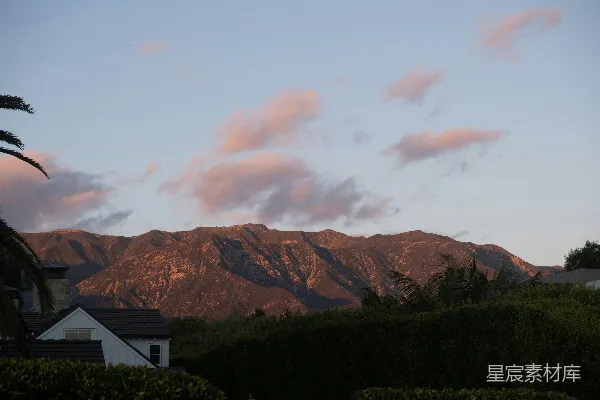高清摄影 夕阳下的山景