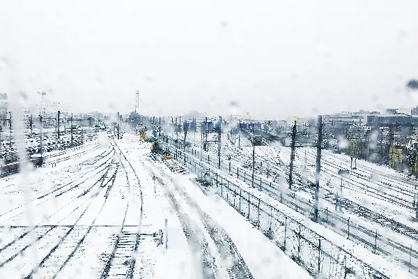 高清摄影 雪后铁轨