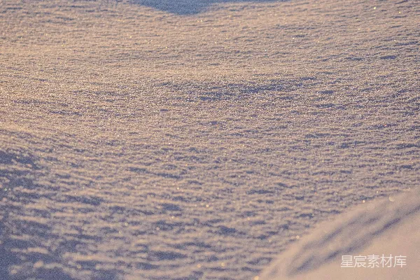 高清摄影 雪地的光影