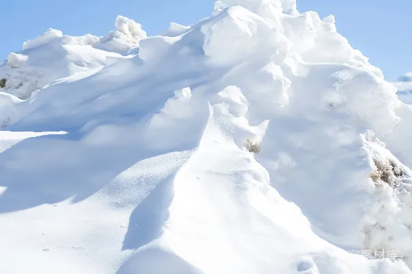 高清摄影 积雪覆盖的山丘