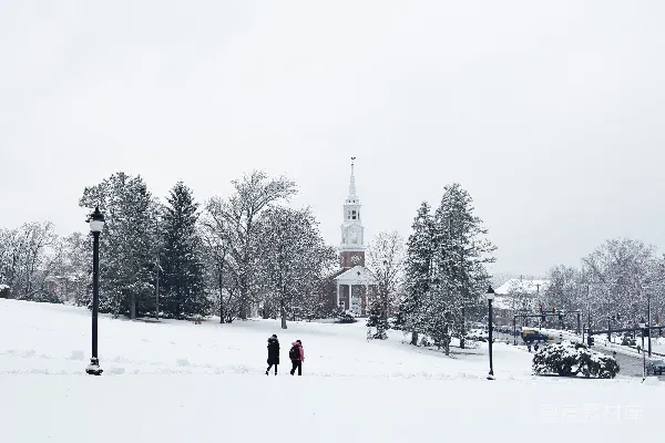 高清摄影 雪景中的教堂