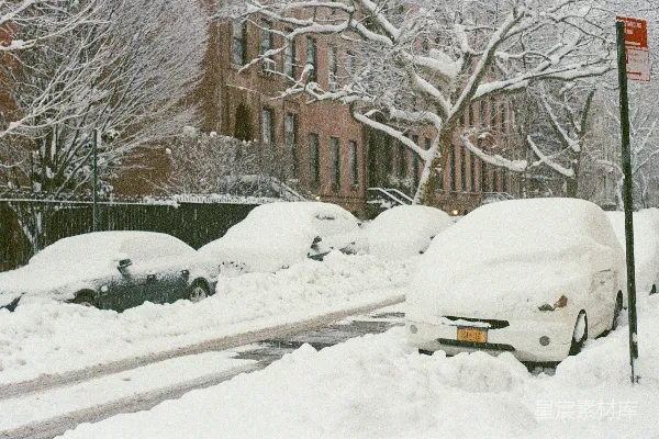 高清摄影 雪后静谧的街道