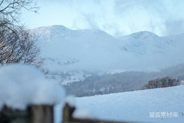 高清摄影 雪景中的宁静山景