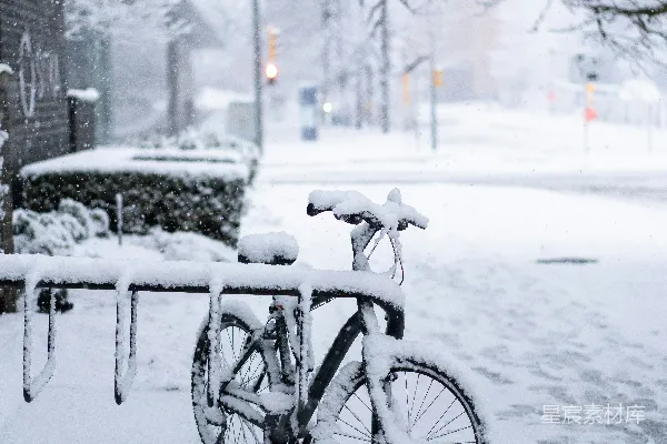 高清摄影 雪中的自行车