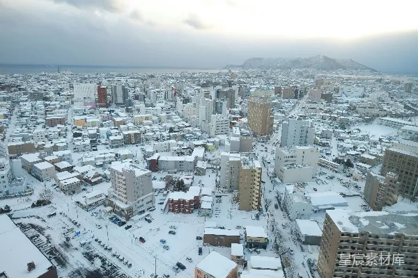 高清摄影 冬日雪景中的城市全景