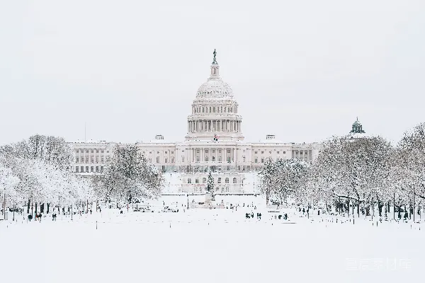 高清摄影 冬日雪景中的国会大厦