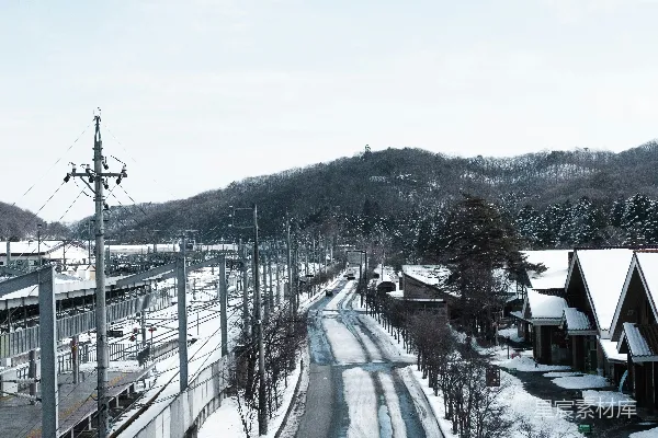 高清摄影 冬日雪景中的静谧乡村