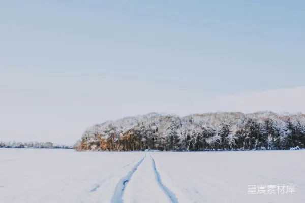 高清摄影 雪地小径