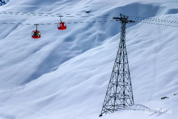 高清摄影 雪地缆车