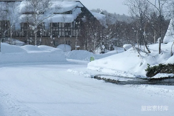 高清摄影 雪中的宁静小镇