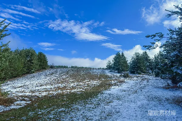 高清摄影 冬日山丘上的雪景
