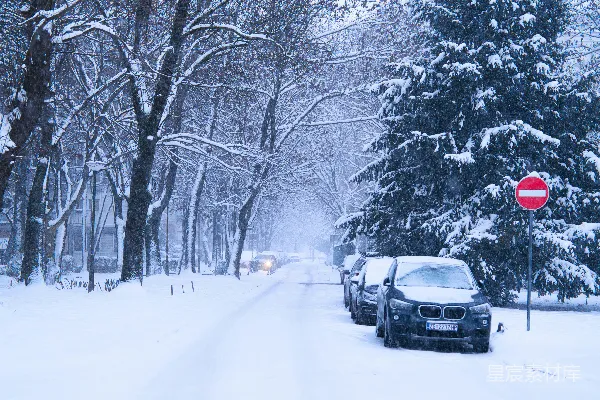 高清摄影 冬日雪景街道