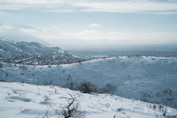 高清摄影 冬日山峦雪景