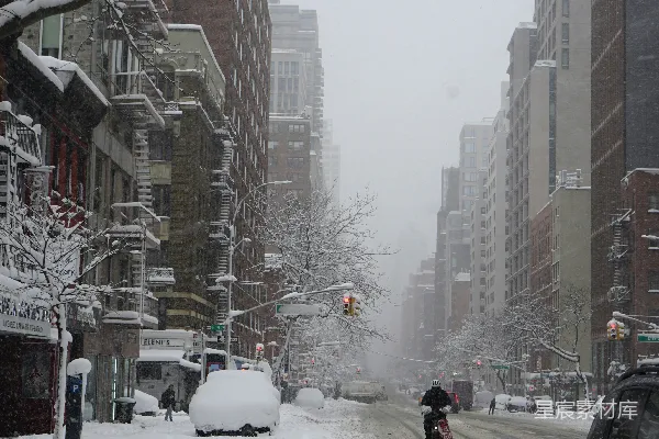 高清摄影 雪中的城市街道