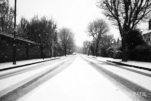 高清摄影 雪中的宁静街道
