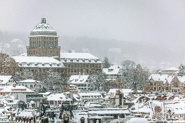 高清摄影 冬日雪景中的古建筑群