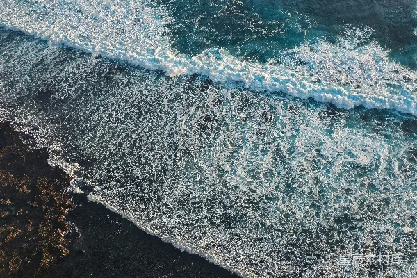 高清摄影 波涛汹涌的海岸线