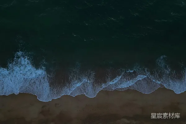 高清摄影 俯瞰海浪与沙滩
