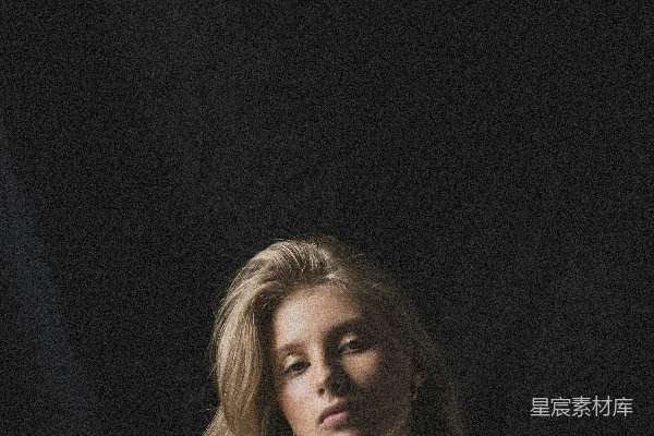 高清摄影 光影下的优雅女性
