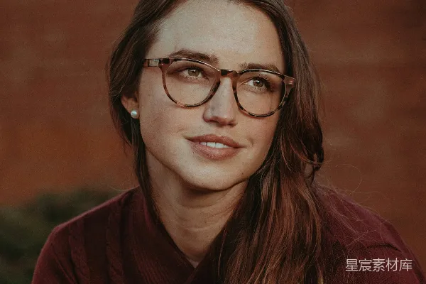 高清摄影 戴眼镜的女性肖像