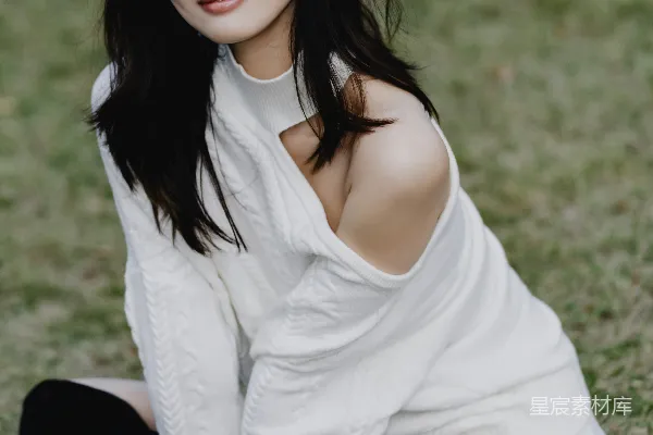 高清摄影 户外阳光下的清新女孩