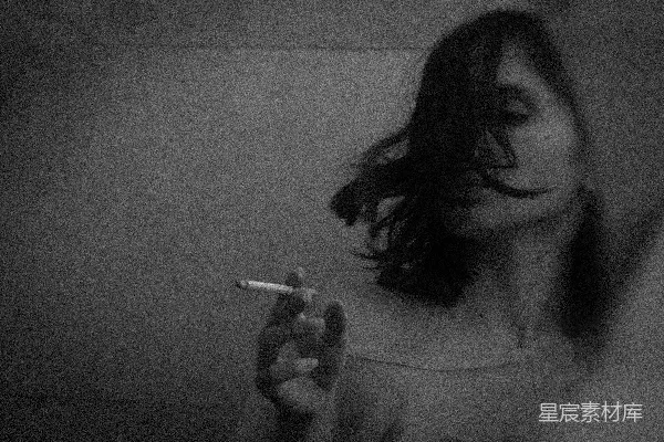 高清摄影 深思中的吸烟者