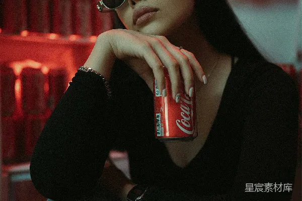 高清摄影 霓虹下的酷女孩