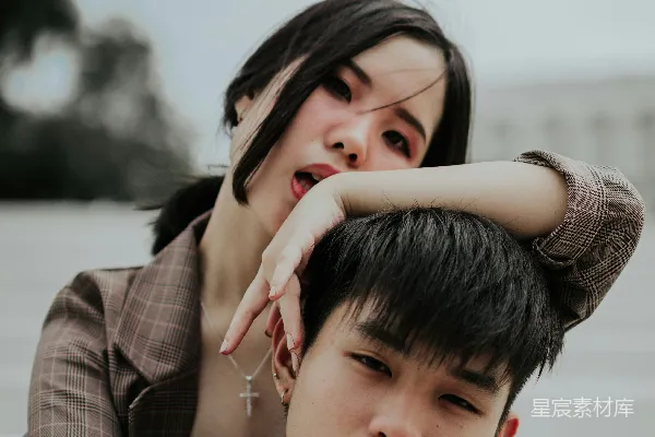高清摄影 青春的拥抱