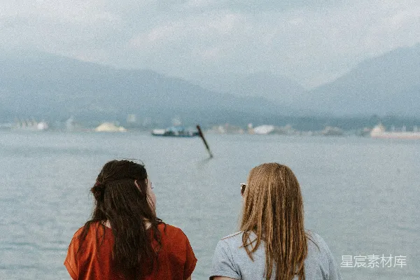高清摄影 海边的静谧时光
