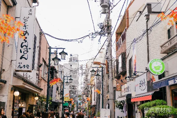 高清摄影 东京巷弄的秋景