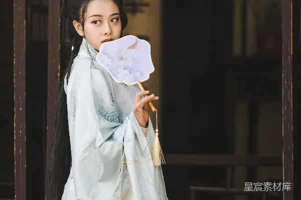 高清摄影 古典美人的扇子时光
