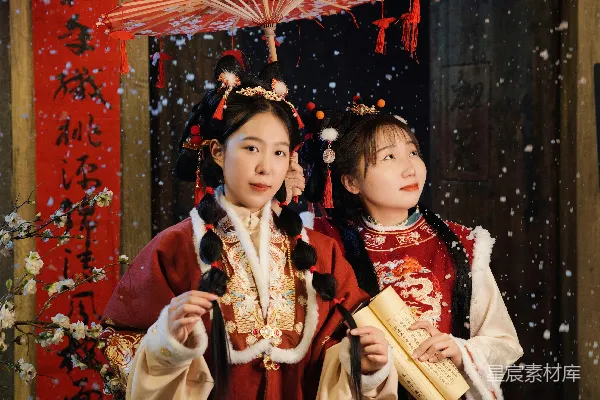 高清摄影 雪中古装女子