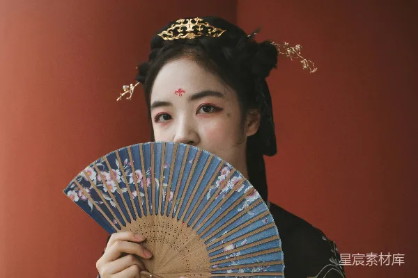 高清摄影 古典美女手持扇子