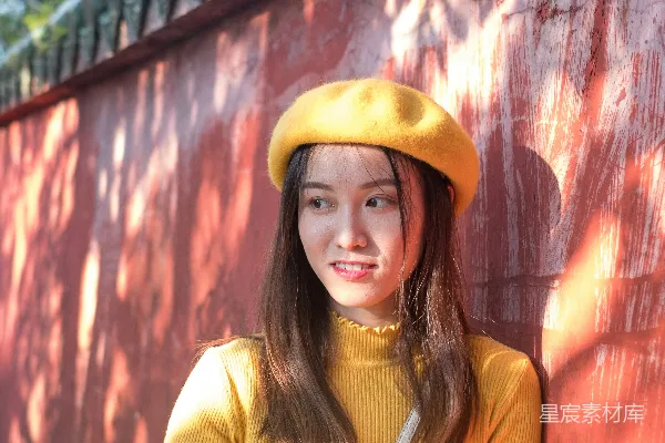 高清摄影 阳光下的复古女孩