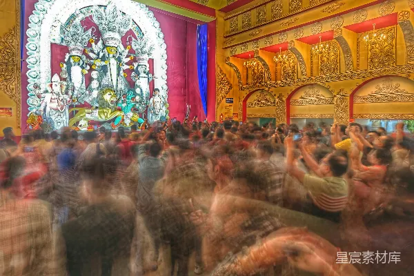 高清摄影 印度教寺庙内节日庆典