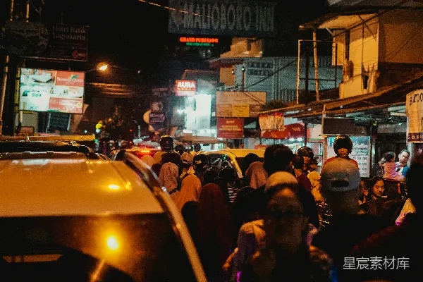 高清摄影 夜市的喧嚣与灯光