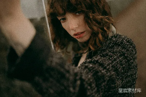 高清摄影 雨中的秘密对话