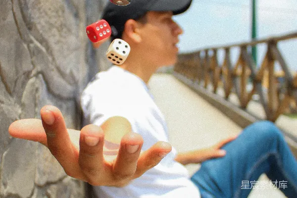 高清摄影 街头骰子玩家