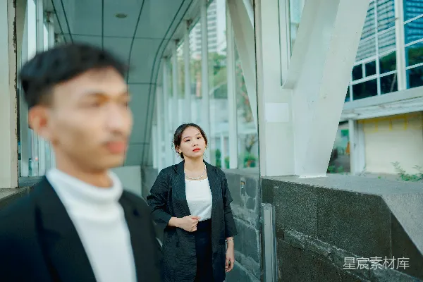 高清摄影 都市中的相遇