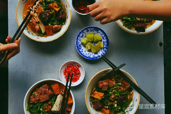 高清摄影 越南牛肉河粉