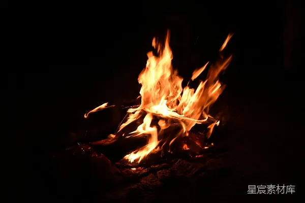 高清摄影 篝火之夜