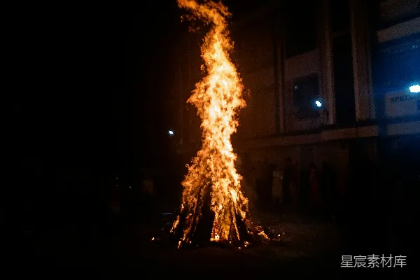 高清摄影 夜晚的篝火