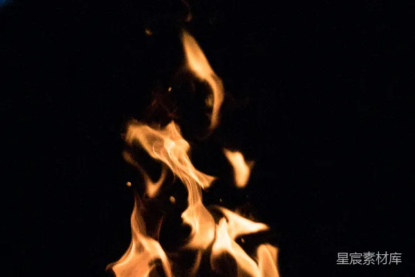 高清摄影 夜幕下的篝火