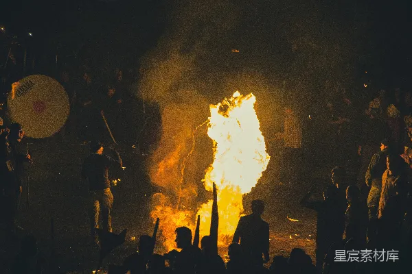 高清摄影 篝火晚会