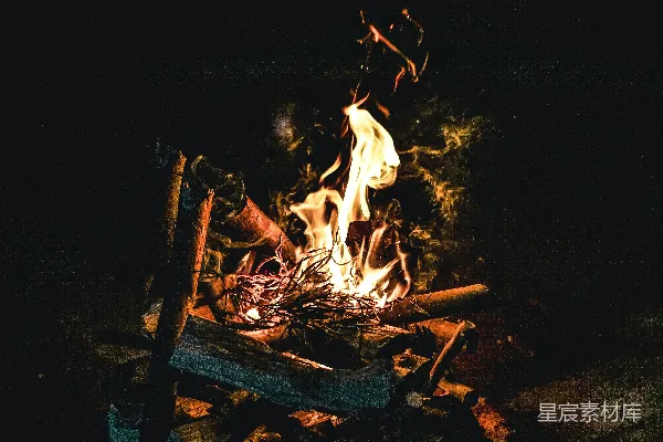高清摄影 夜幕下的篝火
