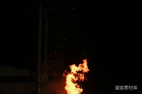 高清摄影 篝火晚会