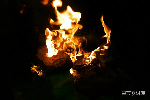 高清摄影 夜晚的篝火