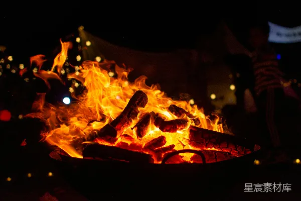 高清摄影 篝火夜景
