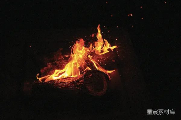 高清摄影 夜幕下的篝火