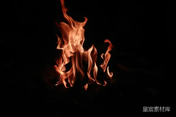 高清摄影 夜幕下的篝火